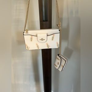 Coach shoulder bag with coin purse